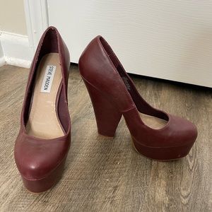Steve Madden Greedy Platform Pumps